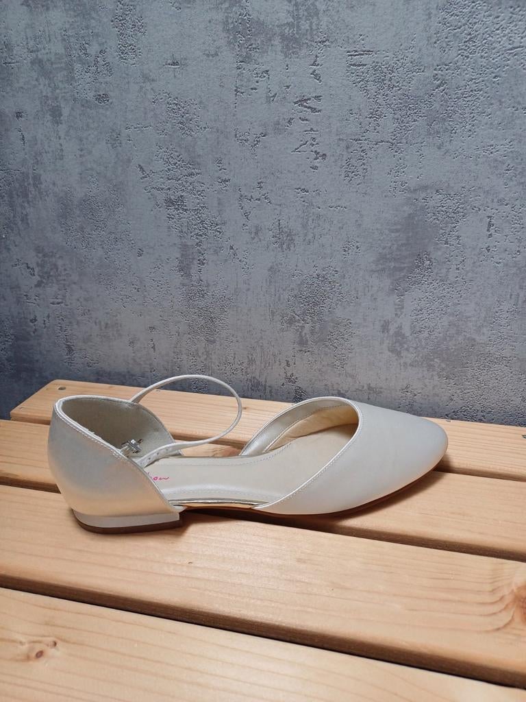 Ivoor satijn trouwschoenen Rainbow maat 38 / 39, Kleding | Dames, Rainbow, Overige kleuren, Overige typen, Nieuw