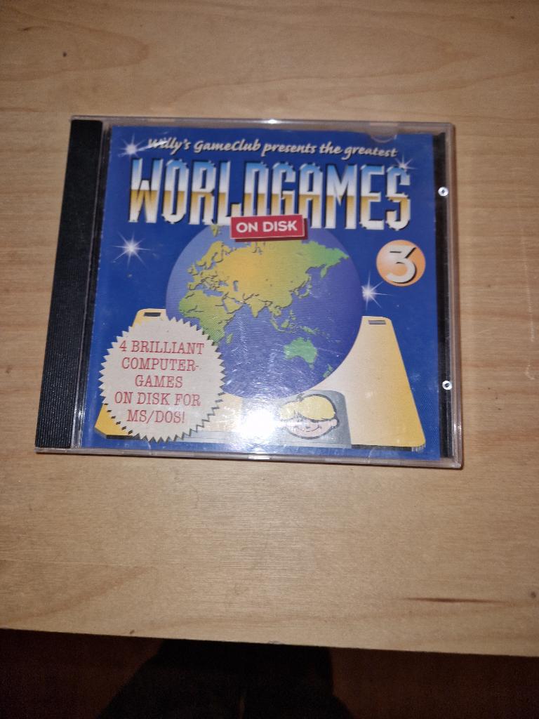 worldgames on disk, Computers en Software, Ophalen of Verzenden