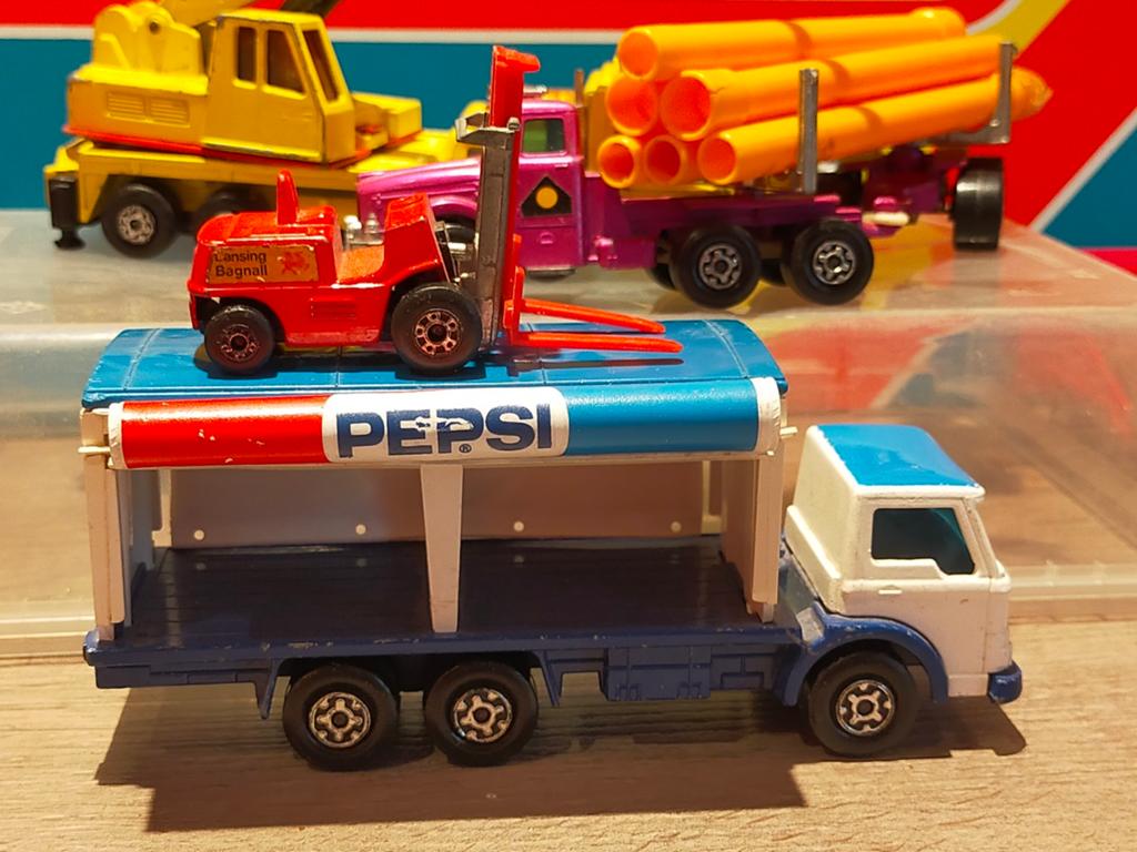 Lesney Matchbox SuperKings Ford Truck Pepsi K-40 1979, Hobby en Vrije tijd, Modelauto's | 1:50, Ophalen of Verzenden, Gebruikt