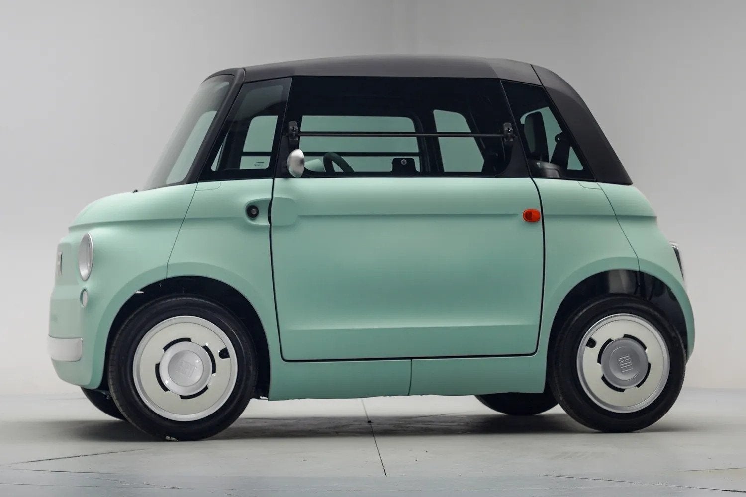 Fiat TOPOLINO 75KM [ Panoramadak Direct leverbaar Inclusief, Auto's, Fiat, 0 cilinders, Overige modellen, 2 stoelen, Geïmporteerd