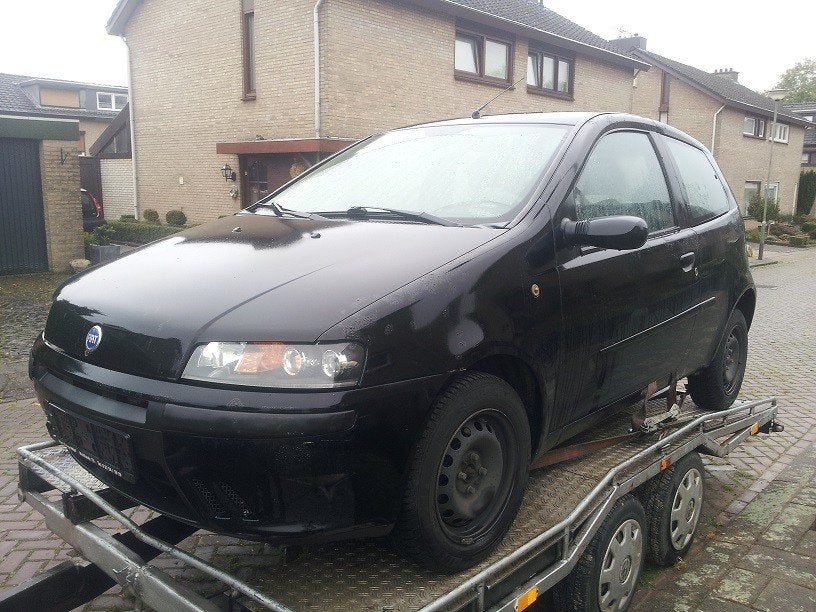 Zwarte motorkap Punto 2001, Auto diversen, Ophalen of Verzenden