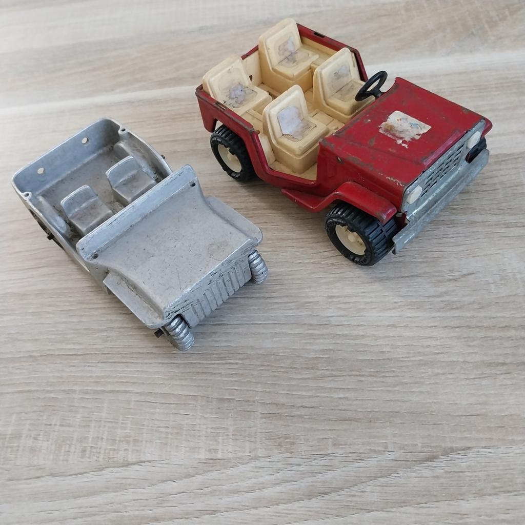 Jeeps oud 2 ×, Ophalen of Verzenden, Gebruikt