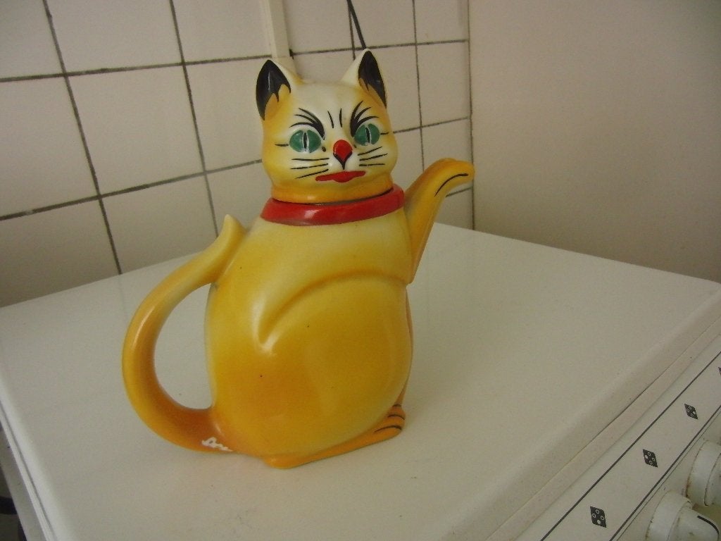 Oude thee pot als kat/1930 jaar/Maastricht / Mosa, Ophalen, Gebruikt