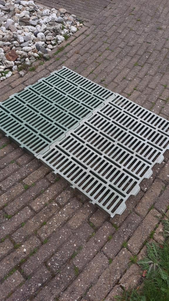 Kunststof vloertegels voortent ongeveer 15m2, Ophalen