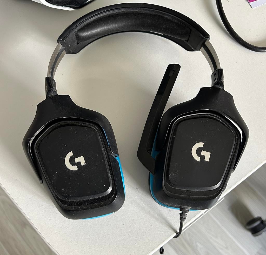 Logitech G432 7.1 Surround Sound Gaming Headset- Zwart/Blauw, Gebruikt, Surround, Over oor (circumaural), Ophalen