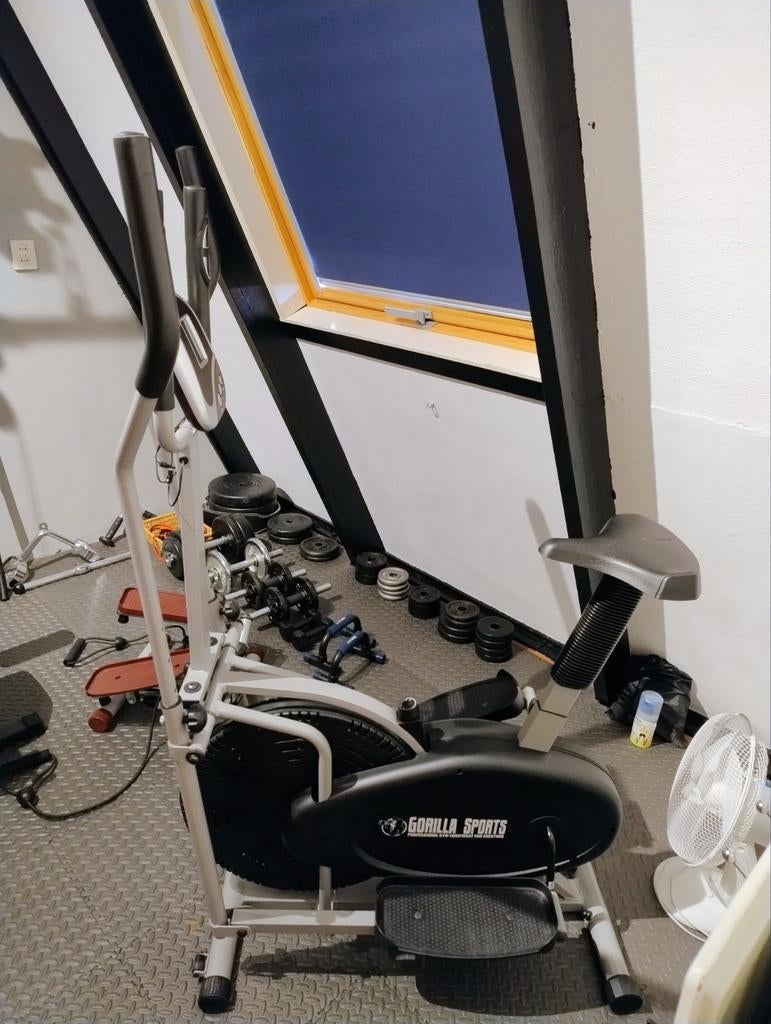 Gorilla Sports Hometrainer - Perfect voor Thuis Fitness, Sport en Fitness, Fitnessapparatuur, Ophalen, Gebruikt, Metaal, Hometrainer