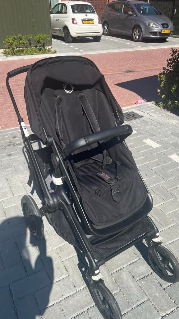 Bugaboo 2-in-1 kinderwagen - Zwart, Kinderen en Baby's, Kinderwagens en Combinaties, Gebruikt, Bugaboo, Met reiswieg, Ophalen