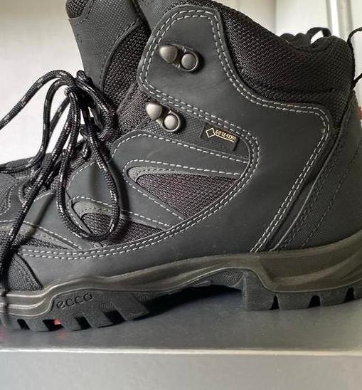 Nieuwe Ecco wandelschoenen 39, Ophalen of Verzenden, Nieuw, Schoenen