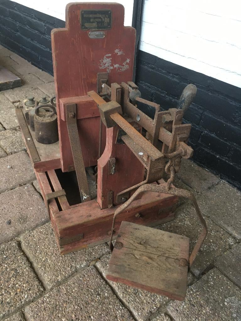 Bascule compleet met 8 gewichten !!!, Antiek en Kunst, Antiek | Gereedschap en Instrumenten, Ophalen