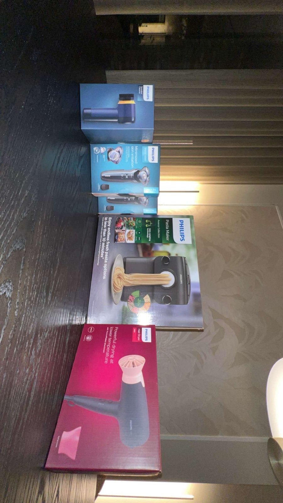 Diverse Philips producten: Pasta Maker, Scheerapparaat, Föhn, Ophalen, Nieuw