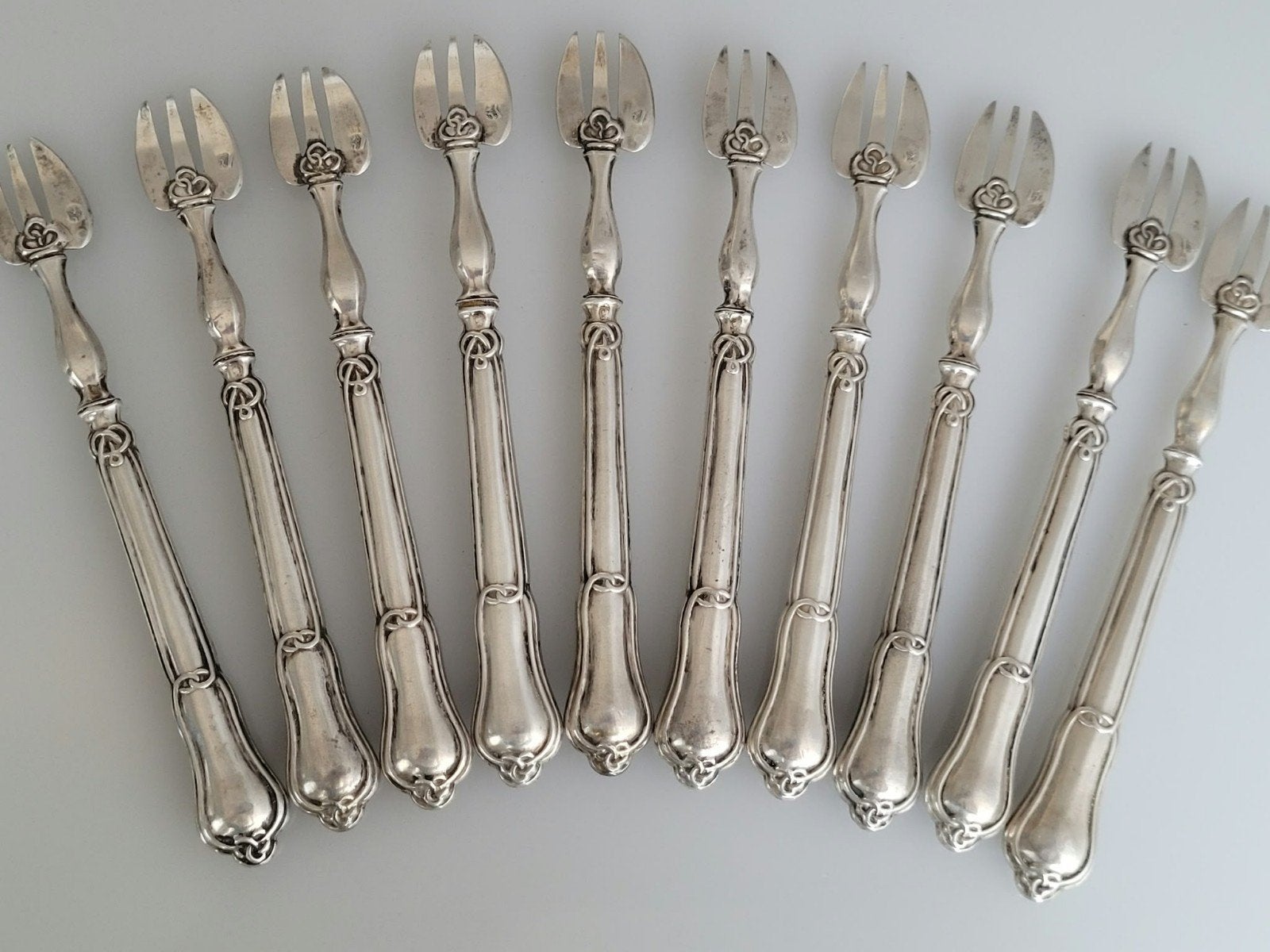 10 antieke zilveren vorkjes. Frankrijk 1897., Antiek en Kunst, Verzenden
