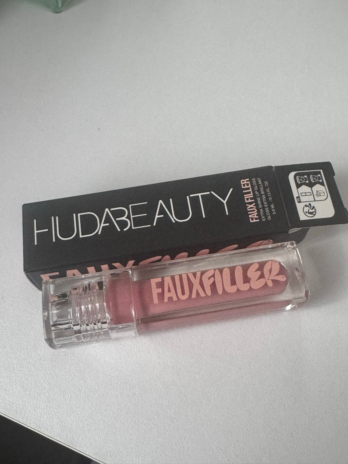 Huda Beauty Faux Filler Lipgloss - Sugar Baby, Lippen, Verzenden, Nieuw, Make-up