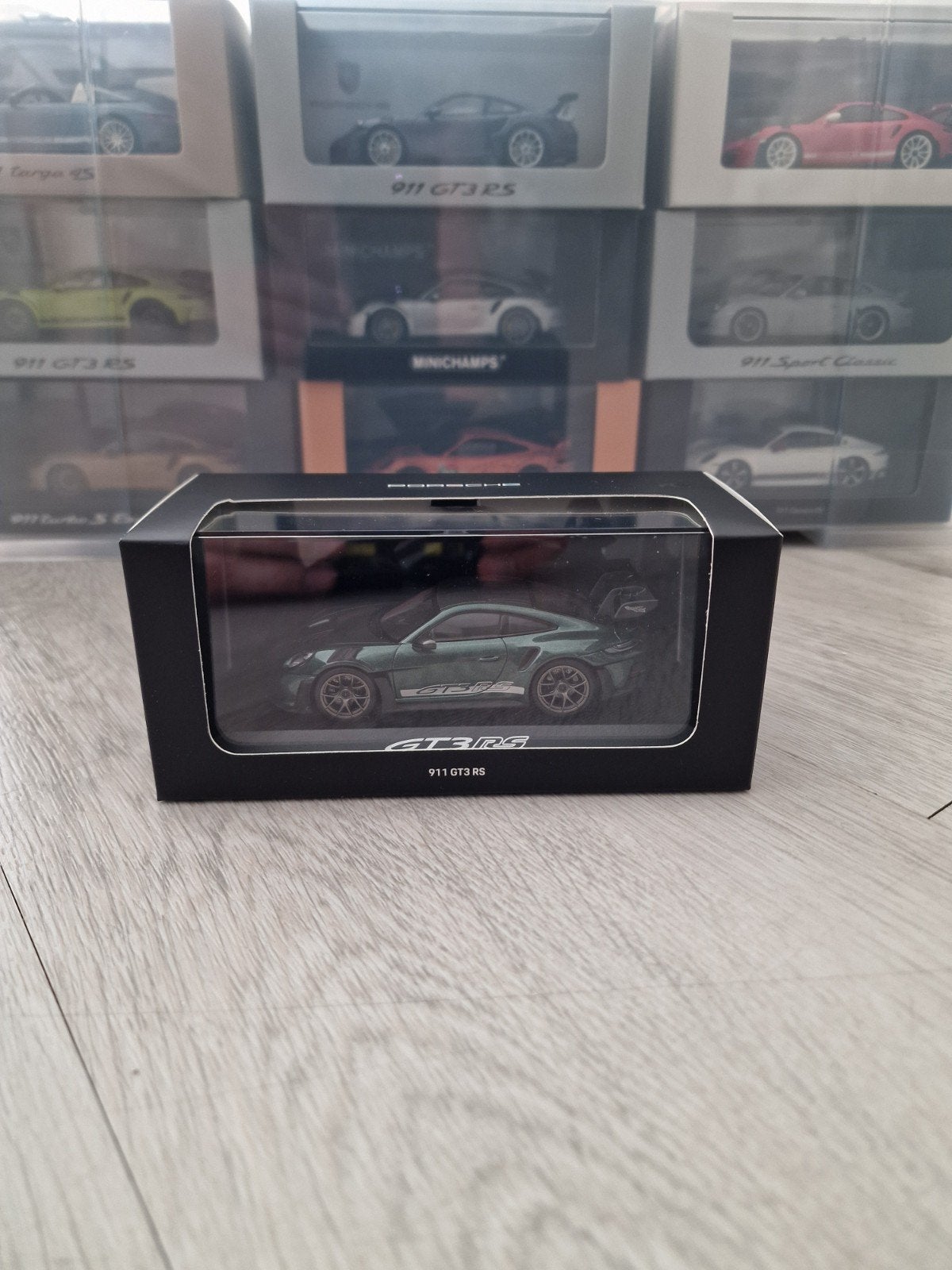 Minichamps 1:43 Porsche 911 992 GT3 RS, Ophalen of Verzenden, Zo goed als nieuw, Auto, MiniChamps