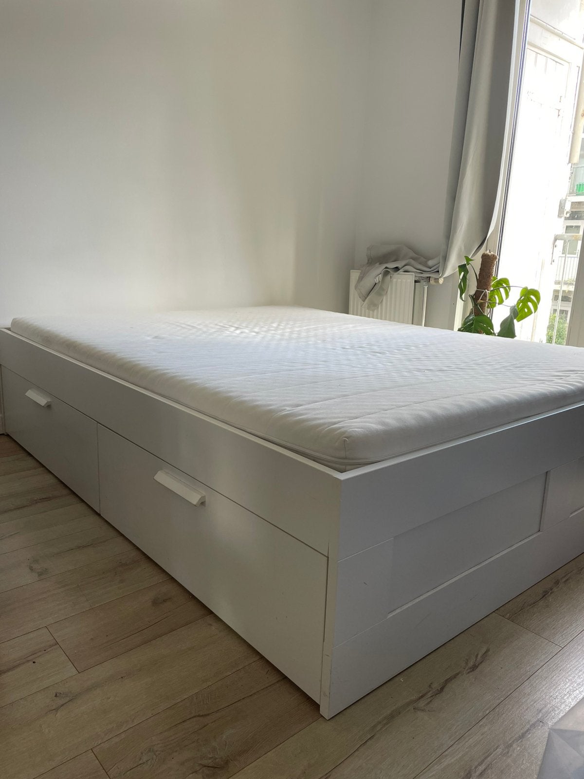 Wit ikea bed met 4 lades (Brimnes), Huis en Inrichting, Ophalen, Gebruikt, Wit, Tweepersoons