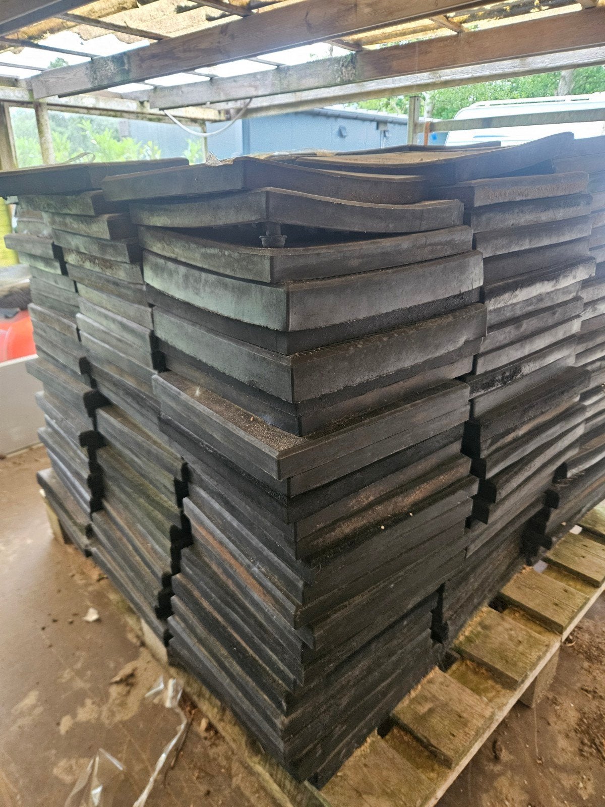 Rubberen tegels 30x30 cm, ca. 200 stk rubber tegel, Ophalen, Gebruikt, 40 tot 60 cm, 10 m² of meer