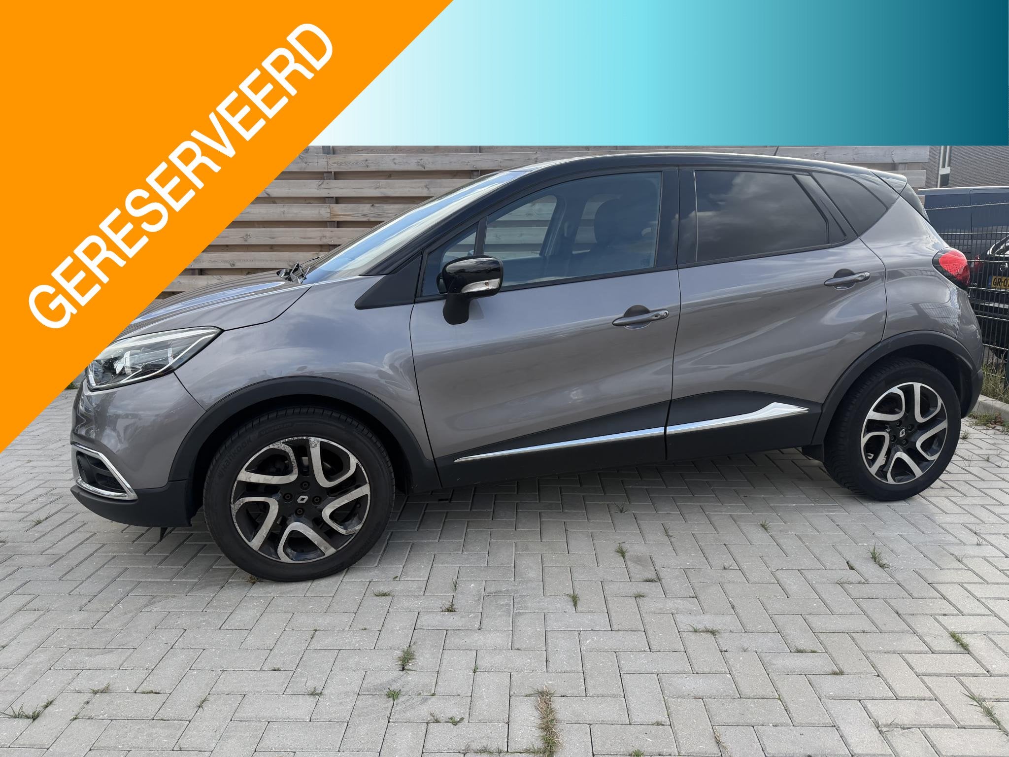 Renault Captur 1.2 TCe Dynamique Automaat l nieuwe motor, Auto's, Stof, Euro 6, 4 cilinders, Automatische klimaatregeling
