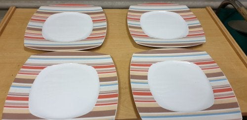 dineer borden gekleurd, Huis en Inrichting, Keuken | Servies, Ophalen of Verzenden, 'T Olde Gre-j, Info@toldegrej.nl, Endepoelstraat 20f Didam