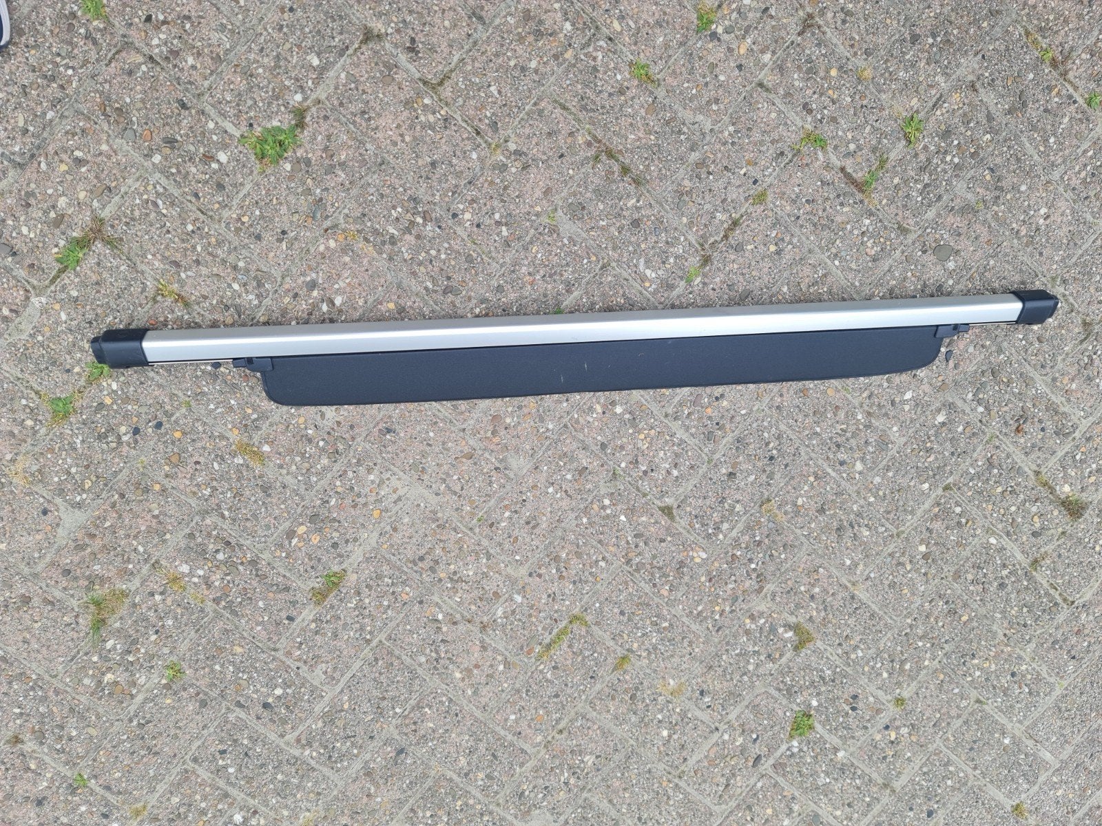 Mitsubishi Outlander  Hoedenplank / Rolhoes A083740, Auto diversen, Auto-accessoires, Ophalen of Verzenden