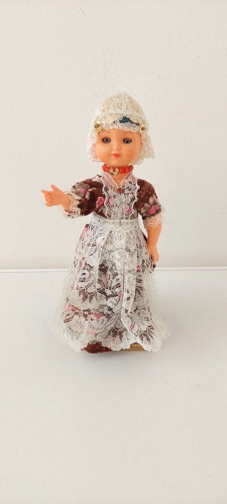 Vintage Nederland Klederdracht Pop Friesland – 23 cm, Eu, Eu, Ophalen of Verzenden, Zo goed als nieuw