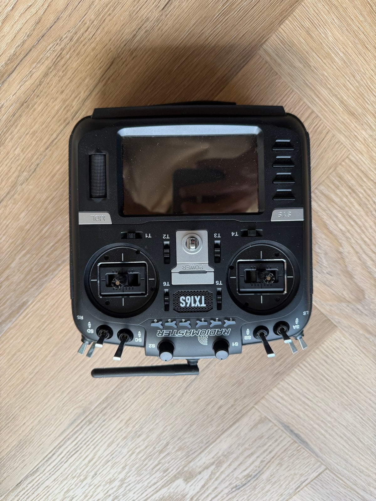 RadioMaster TX16S Mark II Multi-Protocol Zender 4-in-1, Hobby en Vrije tijd, Verzenden, Zo goed als nieuw