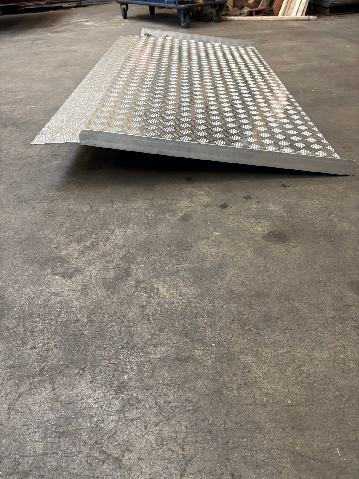 Aluminium tranenplaat oprit 2m breed, 1m oprijgedeelte, Ophalen, Gebruikt, Aluminium