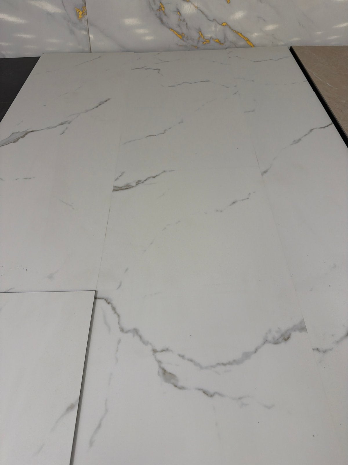NIEUW klik pvc tegels - Carrara Marmor, Ophalen, Nieuw, 50 tot 75 m², Overige typen