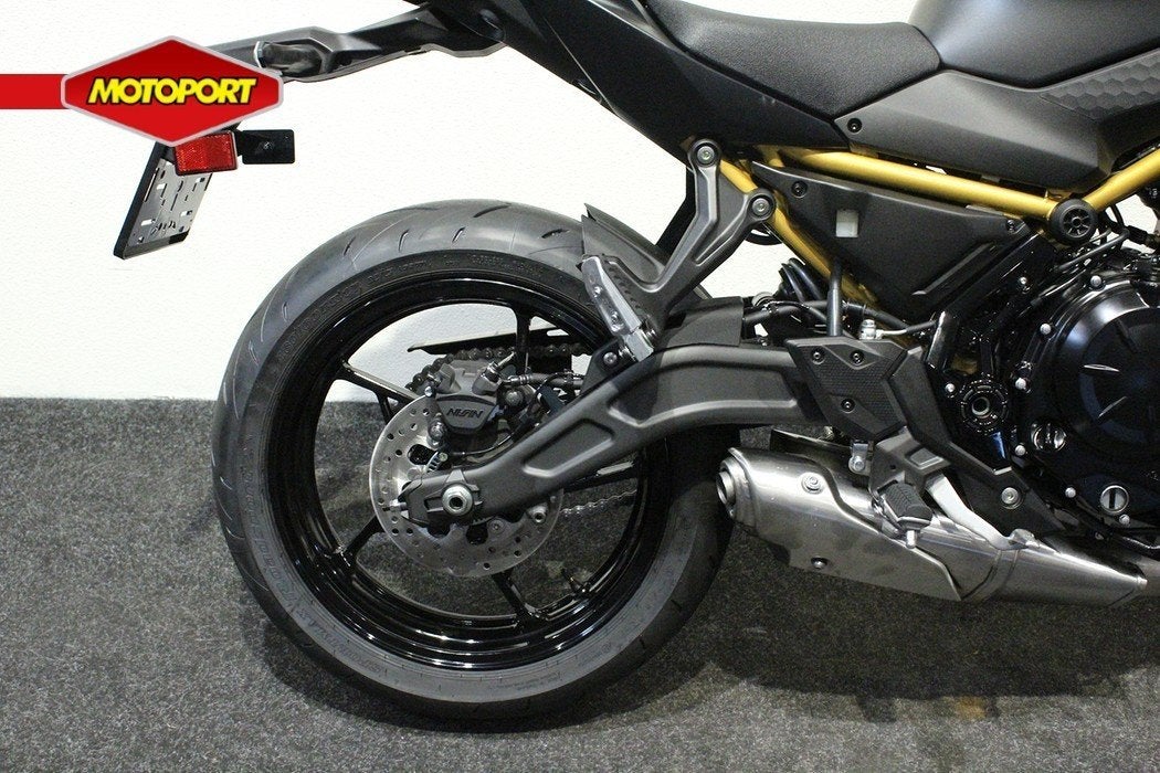 Kawasaki Z650 S, Bedrijf, Naked bike