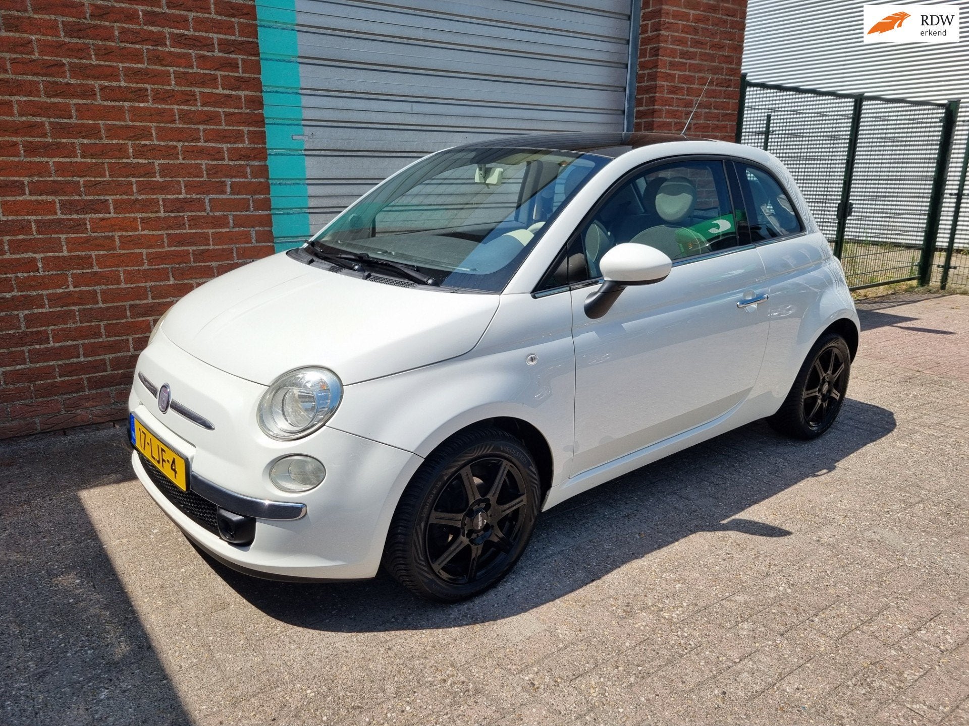 Fiat 500 1.2 Lounge 3-Drs Airco! Panoramadak! Bj:2009, Auto's, Fiat, Gebruikt, 1242 cc, 4 cilinders, 840 kg