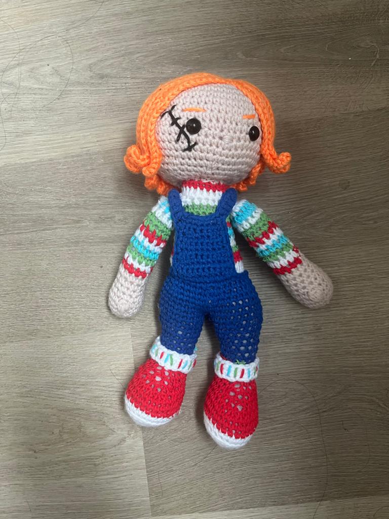 Chucky Gehaakte Pop - Handgemaakt - 32 cm, Kinderen en Baby's, Ophalen of Verzenden, Nieuw, Overige typen