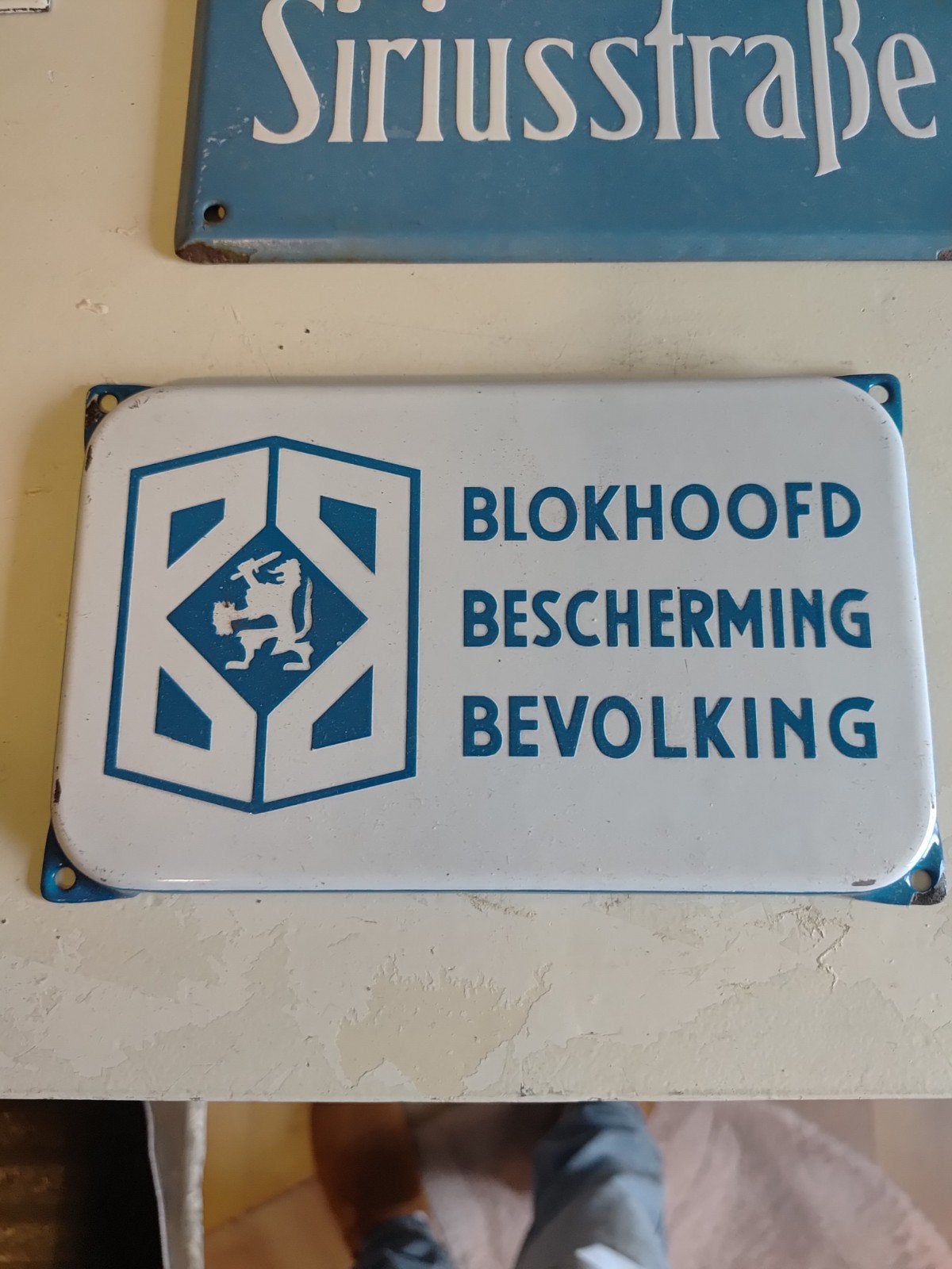 Origineel emaille bordje Blokhoofd Bescherming Bevolking, Ophalen of Verzenden, Zo goed als nieuw, Reclamebord