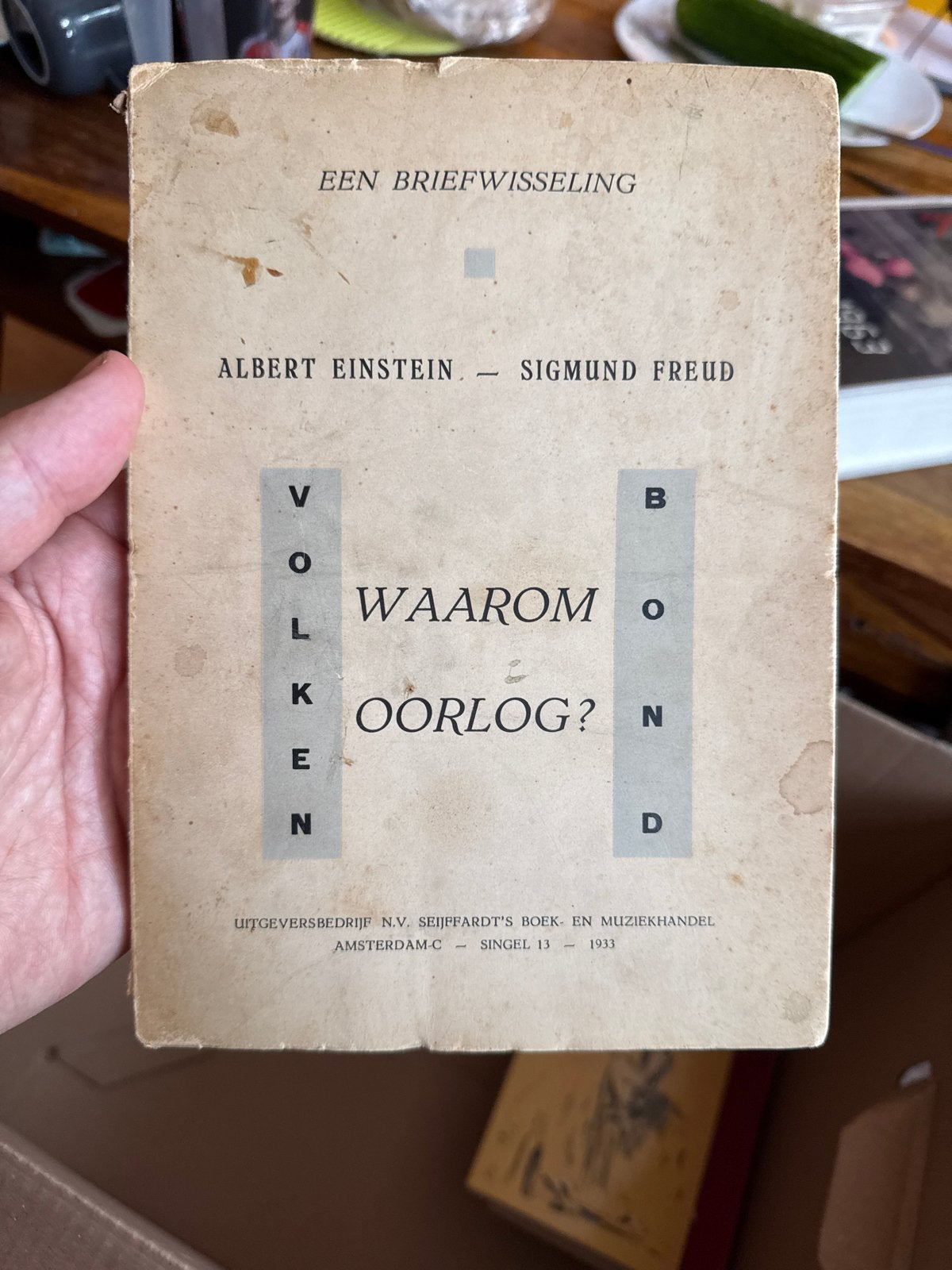 Waarom Oorlog? Einstein Freud Briefwisseling 1933, Ophalen of Verzenden, Gelezen, Nederland