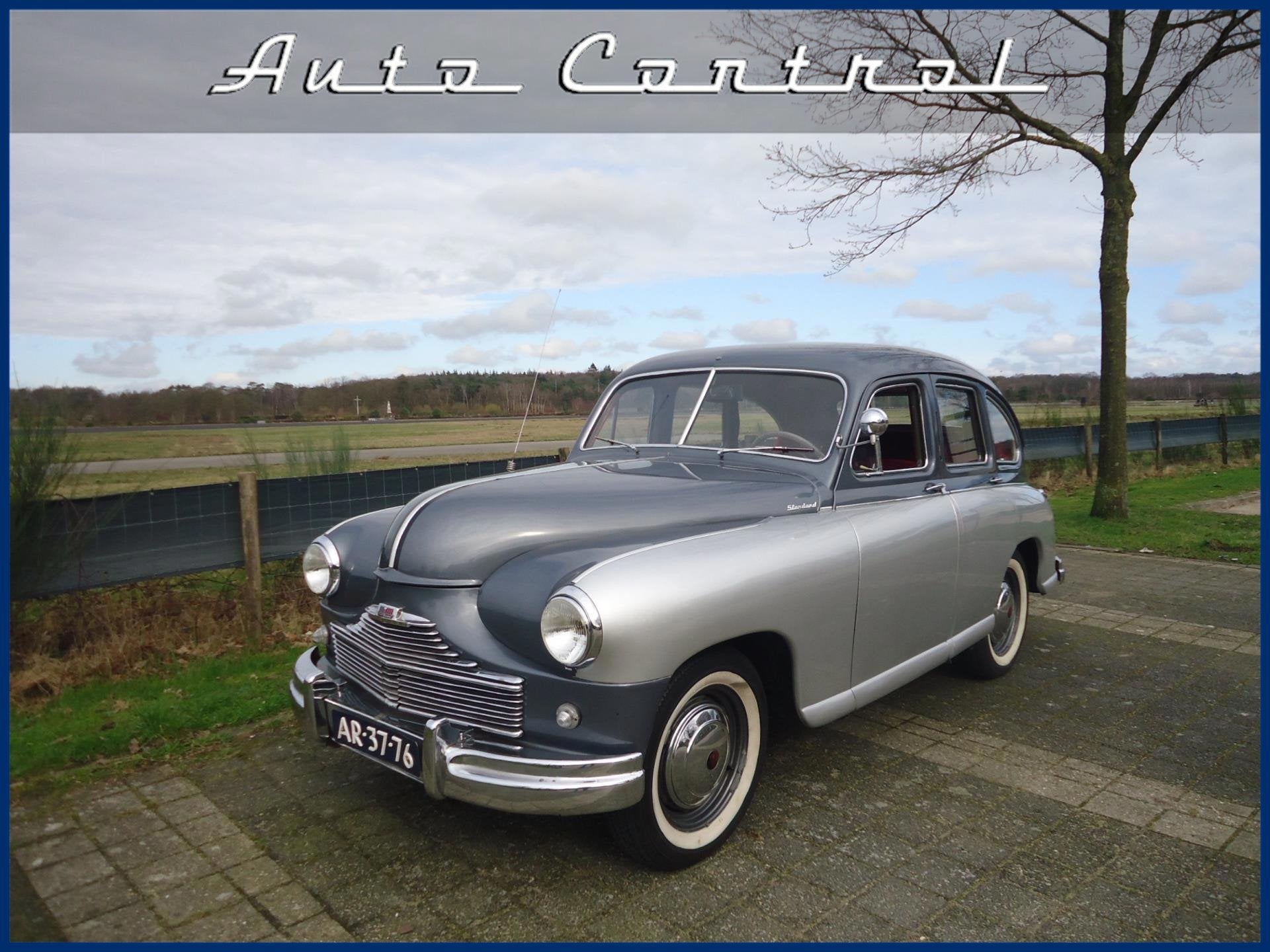 Standard Vanguard Saloon LHD 1946, Auto's, Gebruikt, Origineel Nederlands, Overige kleuren, Handgeschakeld