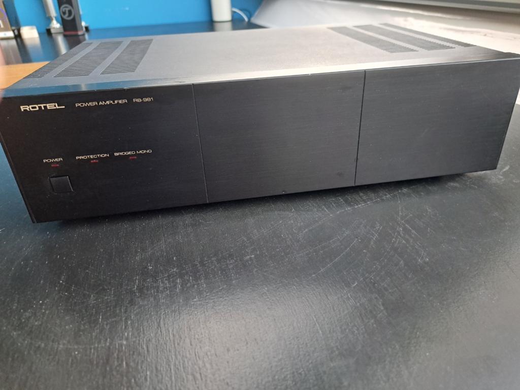 Rotel RB 981 eindversterker, Ophalen of Verzenden, Gebruikt, 120 watt of meer, Overige merken