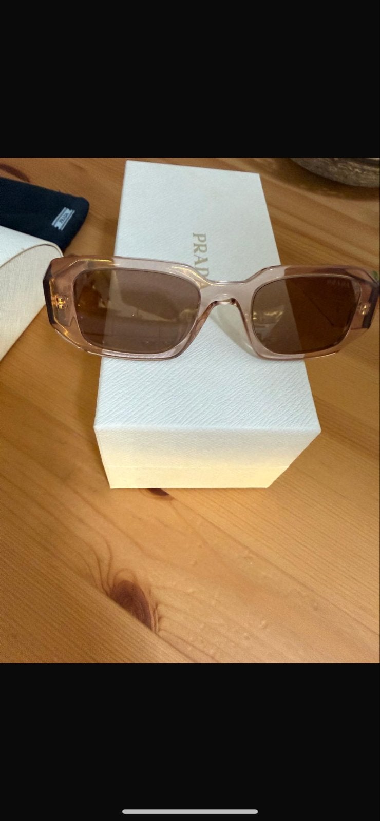 Prada Zonnebril - Zo goed als nieuw, Ophalen, Zonnebril, Overige kleuren, Prada