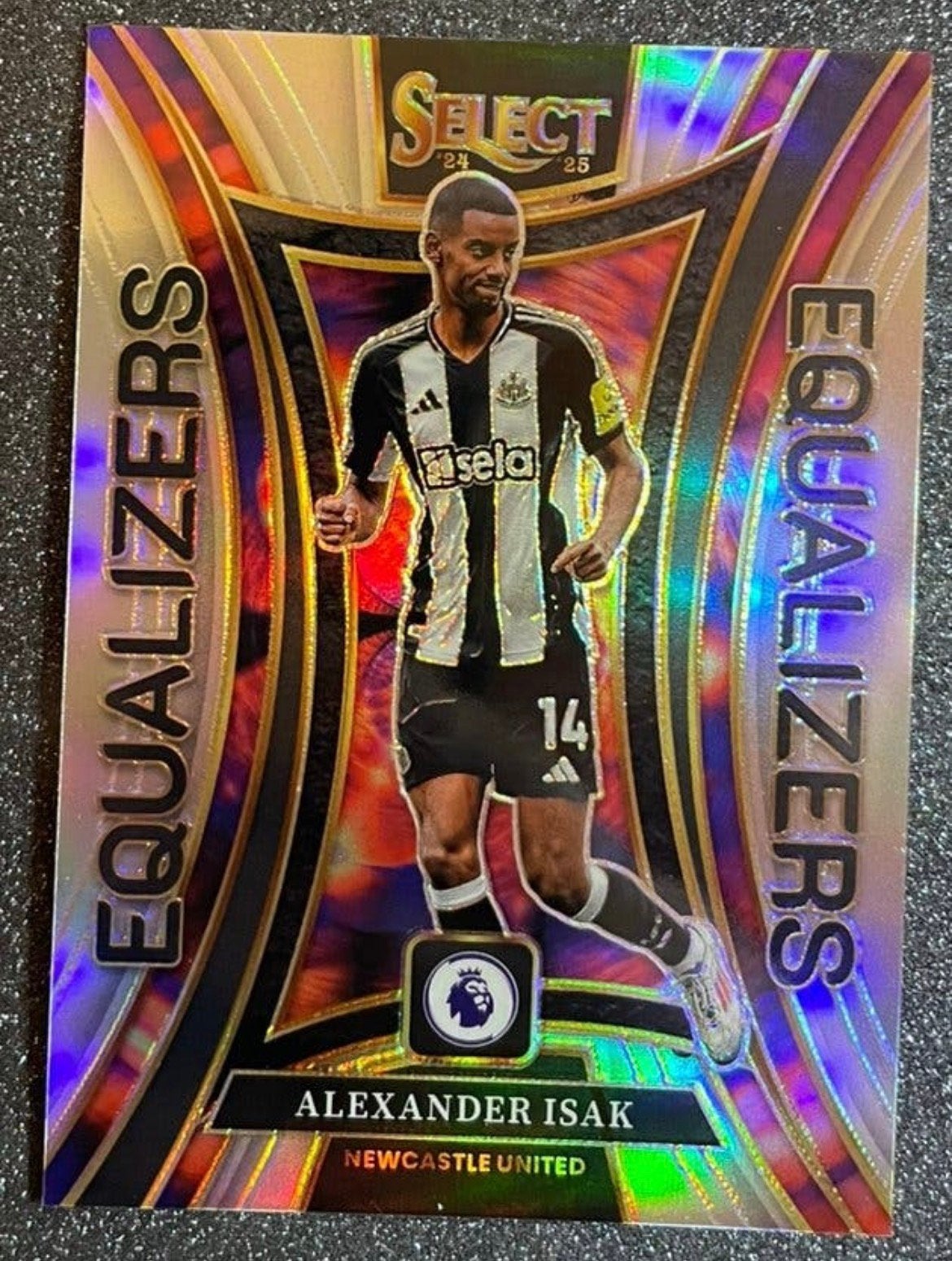 Panini SELECT 24/25    PRIZM    ISAK    NEWCASTLE UNITED, Verzenden, Zo goed als nieuw, Plaatje