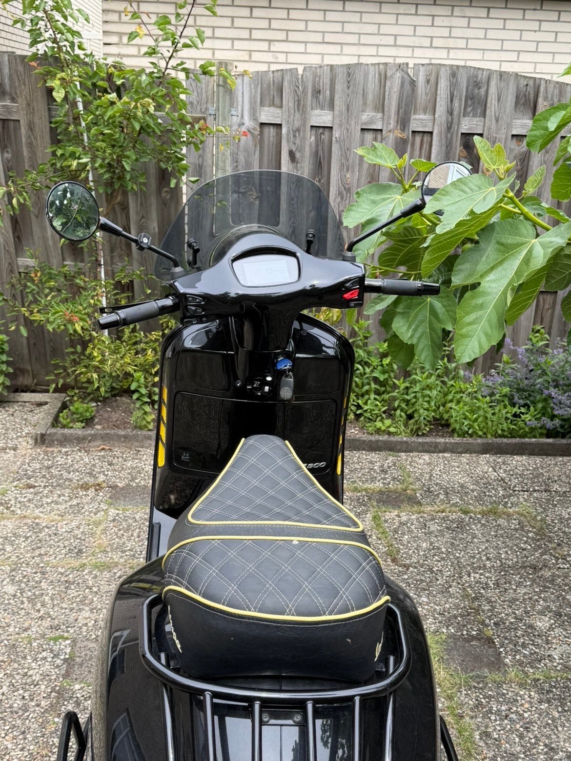 Vespa GTS 300, Ophalen, Overige modellen, 300 cc, Zo goed als nieuw
