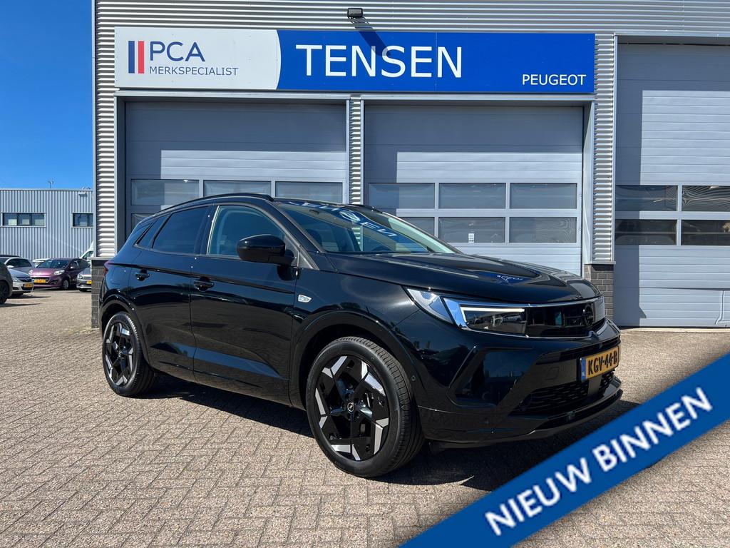 Opel GRANDLAND 1.6 Turbo Plug-In Hybrid 4x4 GSe 300PK | Afne, 4 cilinders, 1776 kg, Zwart, Plug-in hybride