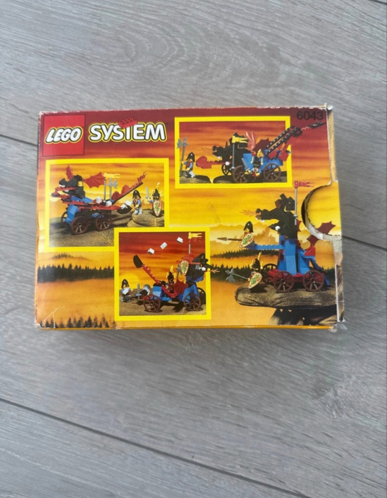 Lego 6043 - Castle - Dragon Defender - 100% compleet, Gebruikt, Lego, Ophalen of Verzenden, Compleet