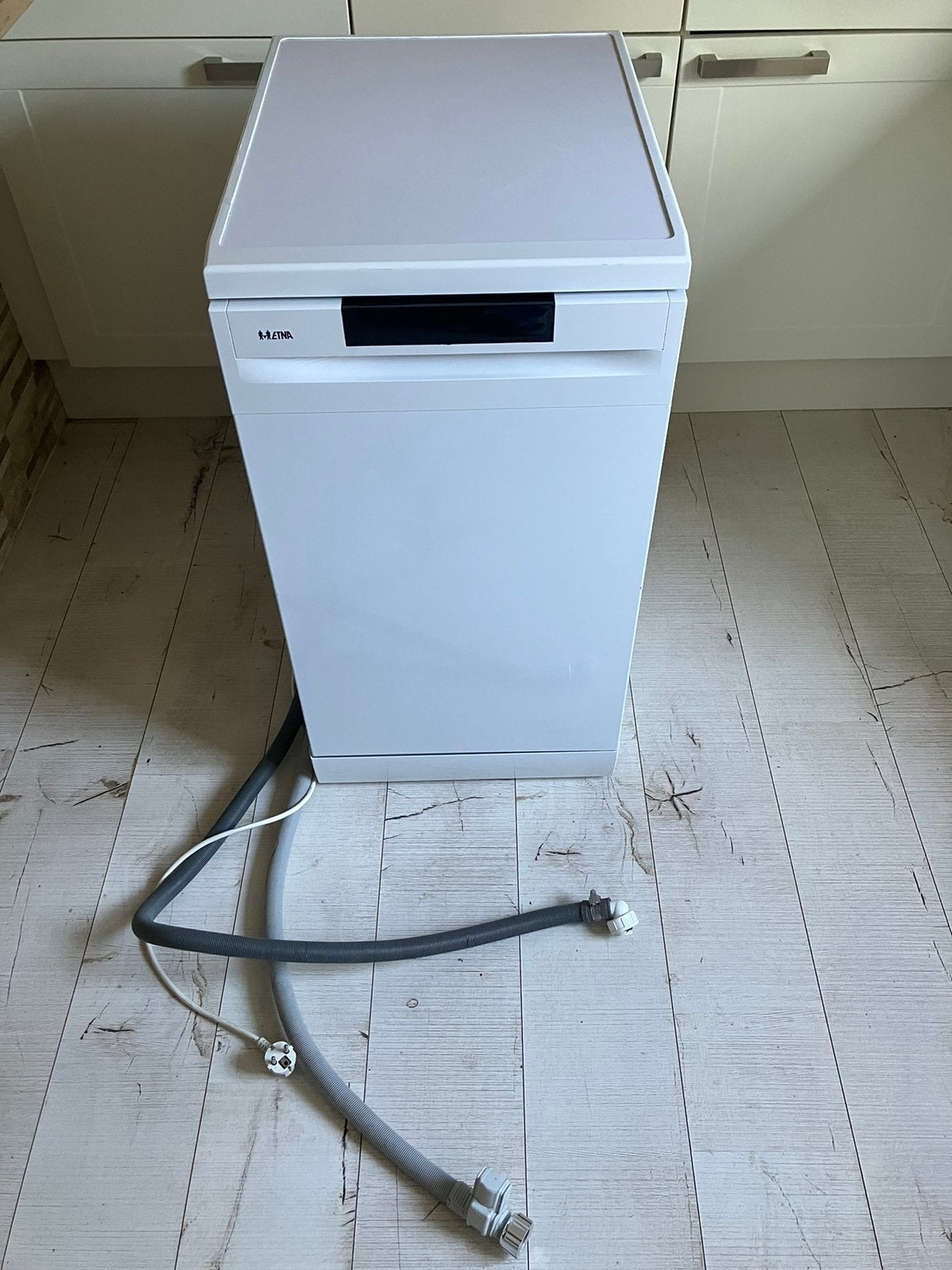 Nieuw staat vrijstaande vaatwasser 45 cm Etna wit, Ophalen, Zo goed als nieuw, Minder dan 85 cm