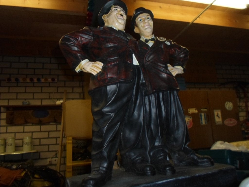 DIKKE EN DUNNE   == 0630188794 ==, Verzamelen, Ophalen of Verzenden