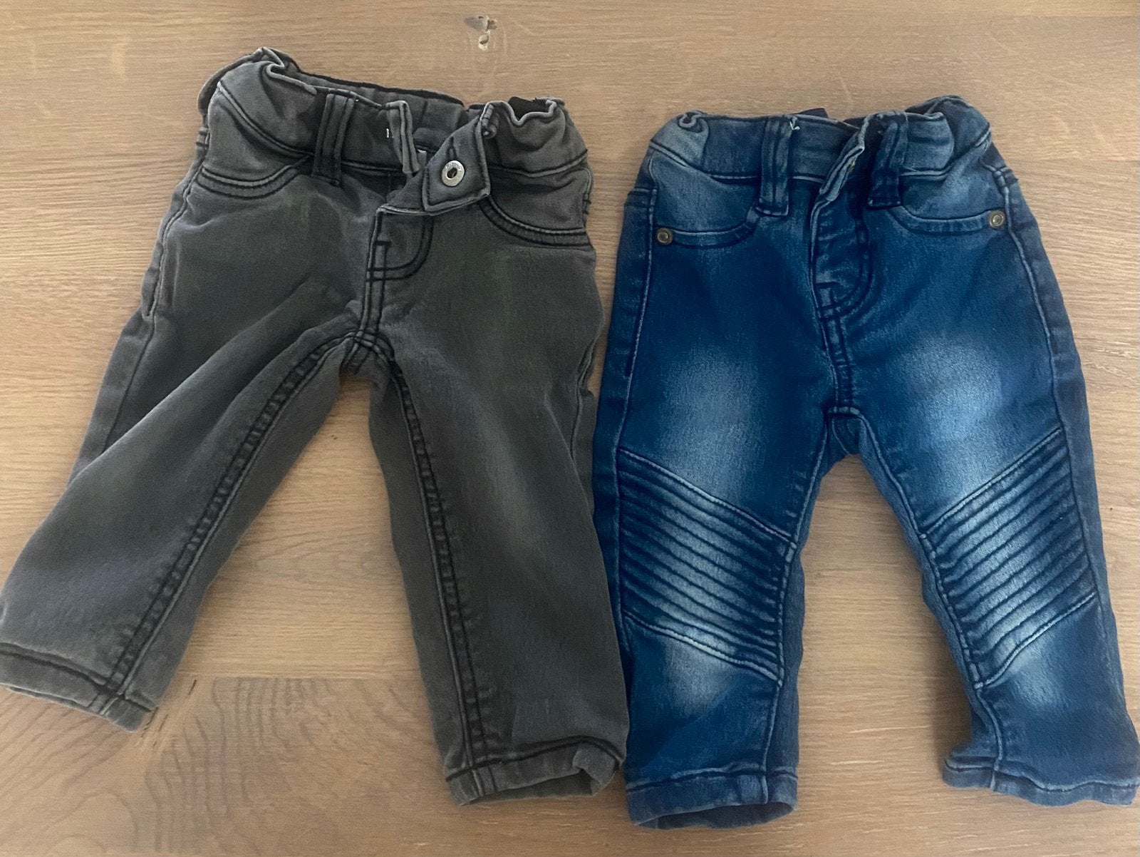 2 spijkerbroekjes hema, Kinderen en Baby's, Babykleding | Maat 62, Ophalen of Verzenden, Zo goed als nieuw, Jongetje of Meisje