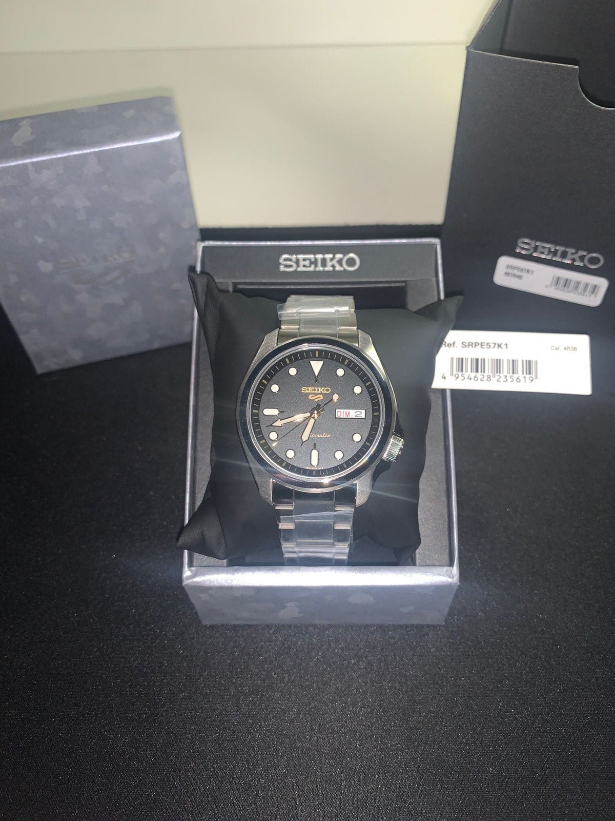 Seiko 5 sports automatic SRPE57K1 SEIKO, Ophalen of Verzenden, Nieuw, Zwart, IOS