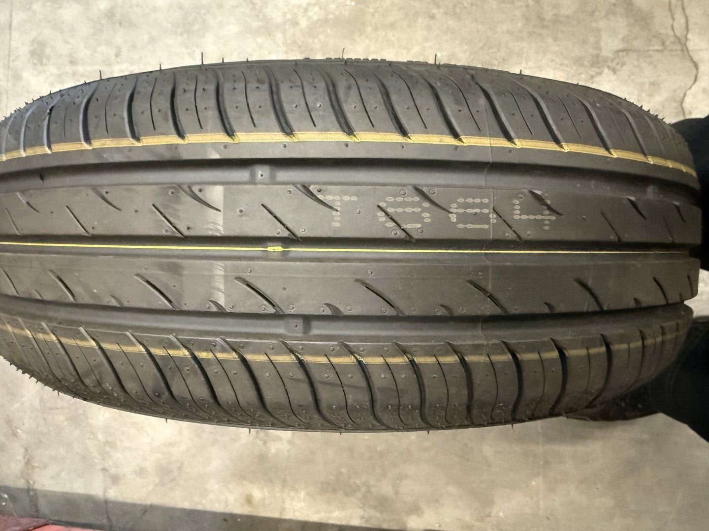 175/65R14 86T DEMO Nexen N'Blue HD Plus zomerbanden, 14 inch, Gebruikt, -, 175 mm