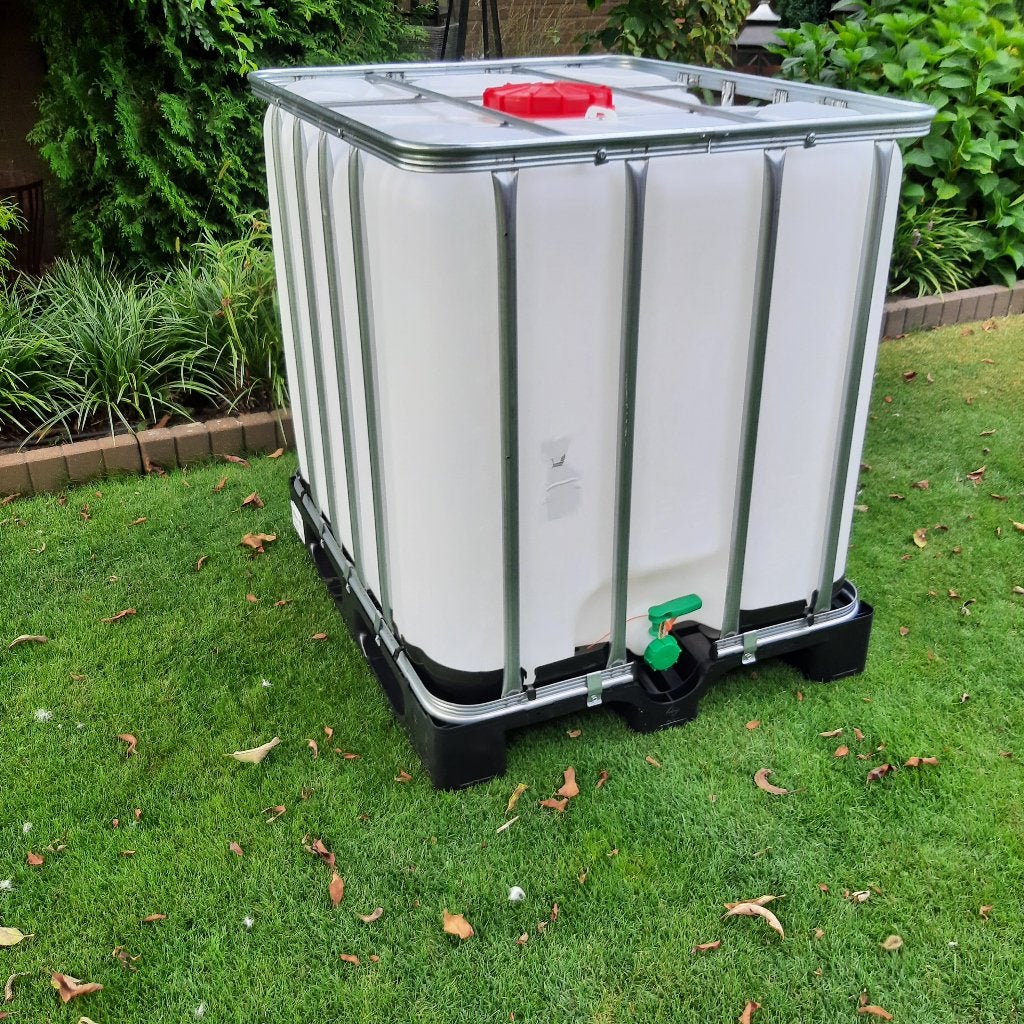 ibc tank, Tuin en Terras, Regentonnen, 150 liter of meer, Ophalen, Zo goed als nieuw, Kunststof