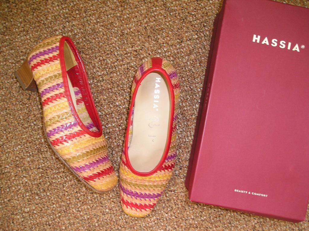 aparte schoenen Hassia maat 37 - maat 4, Schoenen met lage hakken, Overige kleuren, Zo goed als nieuw, Ophalen