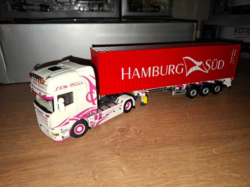 Scania l&m transport, Hobby en Vrije tijd, Modelauto's | 1:50, Ophalen of Verzenden, Nieuw, Bus of Vrachtwagen, Wsi