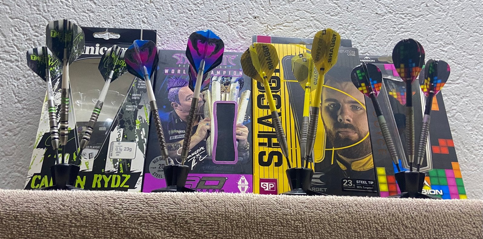 Dartpijlen rydz peter wright scott williams ryan joyce, Sport en Fitness, Darts, Ophalen of Verzenden, Zo goed als nieuw, Pijlen