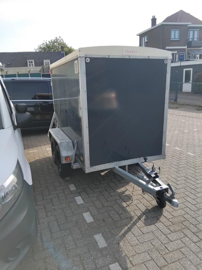 Gesloten aanhanger, Ophalen of Verzenden