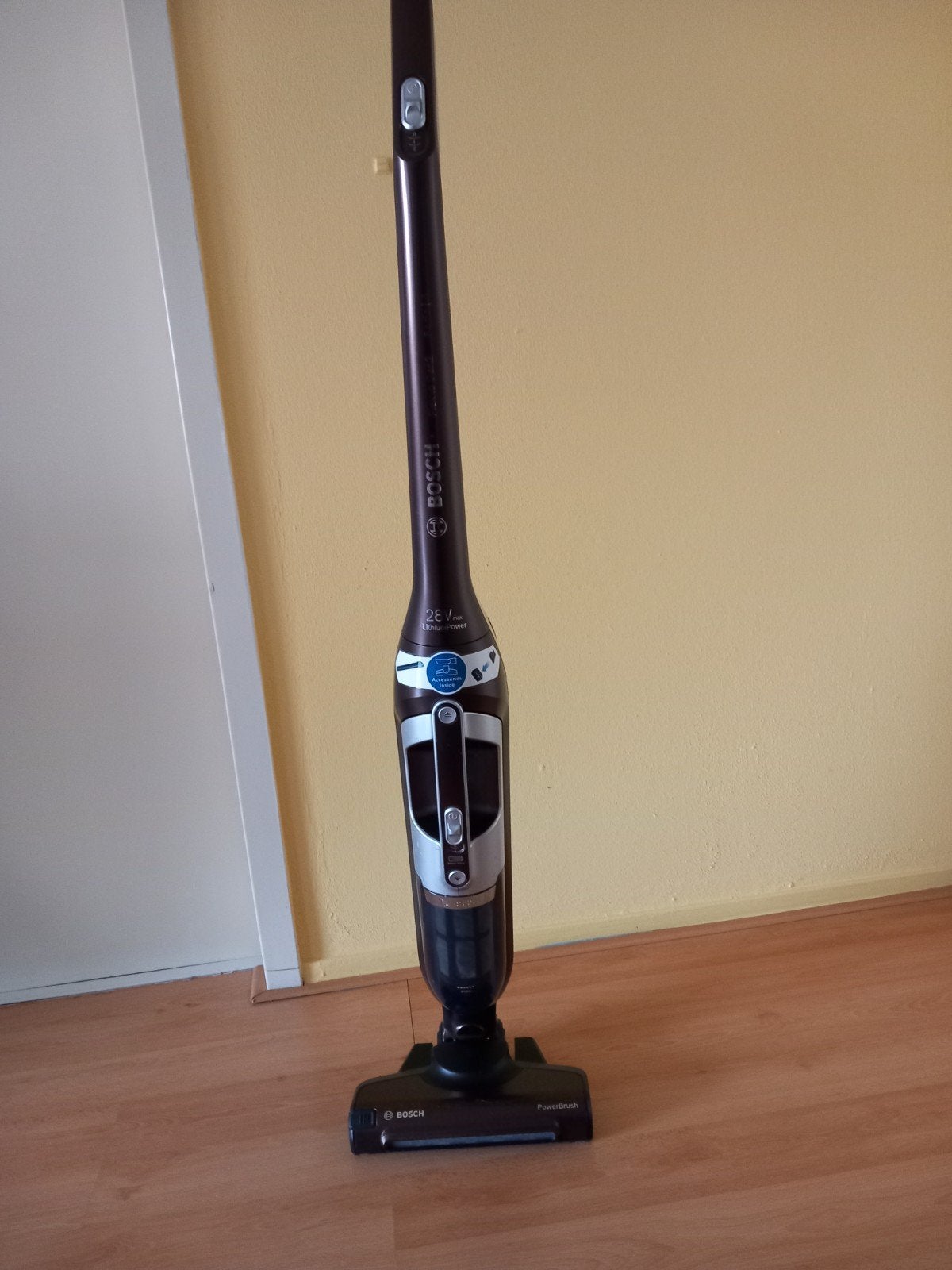 Bosch stofzuiger ZONDER OPLADER, Witgoed en Apparatuur, Stofzuigers, Ophalen of Verzenden