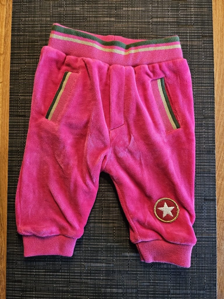 Meisjesbroek Roze Gevoerd The Dutch Design Bakery Mt 68 €15;, Kinderen en Baby's, Babykleding | Maat 68, The Dutch Design Bakery